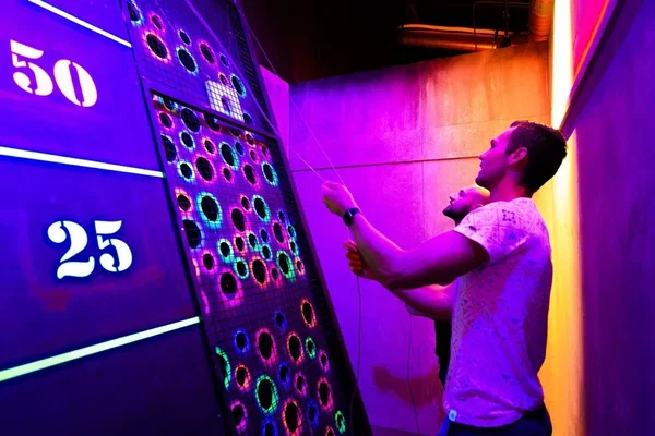 Posta7 innovatie: Jail Challenge — 17 spel-cellen met real life gaming