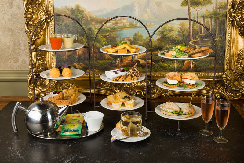 Familieuitje in Groningen High Tea