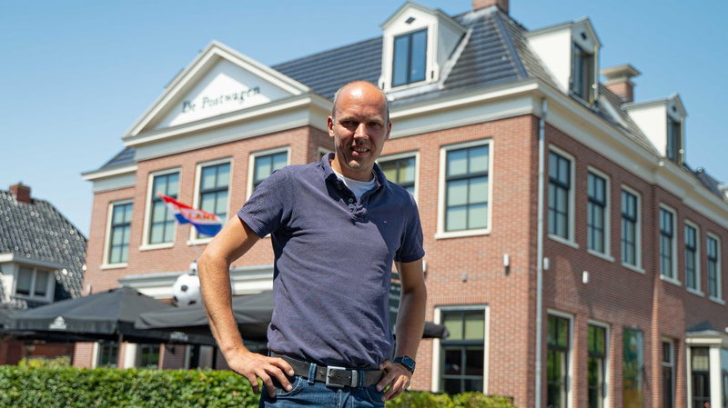 Oetze Mulder, eigenaar van De Postwagen en Posta7